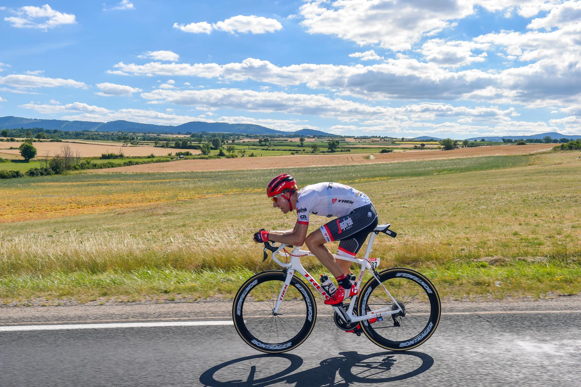 bike tour south of france