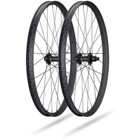 Specialized Roval Rapide C 38 - The Bicycle Chain